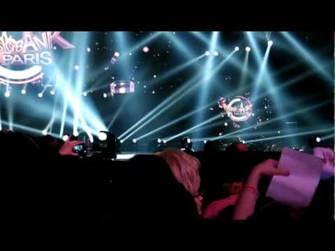 [Fancam] 120208 Music Bank Paris Bercy - End of the show