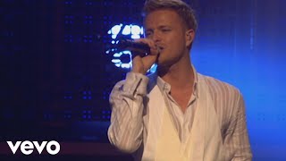 Westlife - When You&#39;re Looking Like That (Live At Wembley &#39;06)