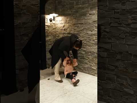 DU ÄR HEMSK OM DU SKRATTAR! 😂