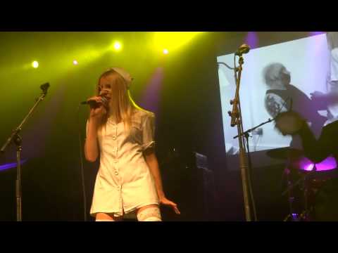 The Tarantinos - Bang Bang (You Shot Me Down) (Nancy Sinatra cover) (Schupfart Festival 20/09/12)