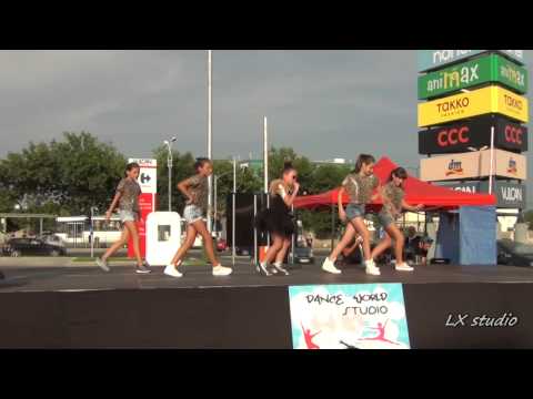 Giada  si Dance World - Domino - spectacol la Vulcan Value Center