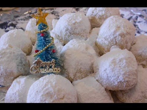 Best Kourabiedes ever!(Κουραμπιέδες)-Katerina Giannakopoulou - Katerina's little Kitchen Recipe 8