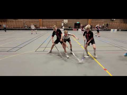 211120 period 1. P07 Kärra IBK - Mölndal IBF U15 P06 kärra sporthall