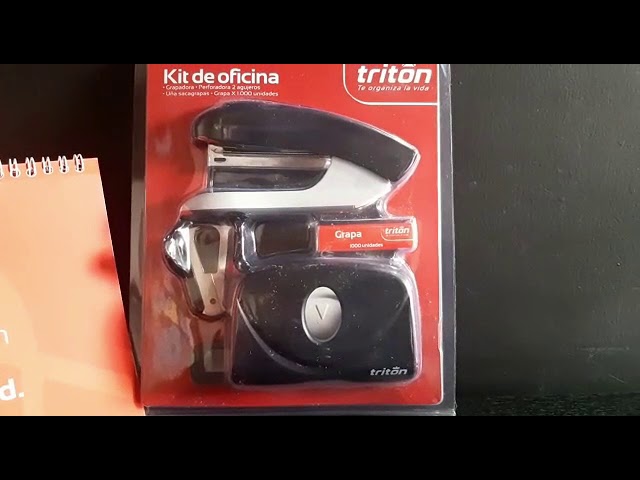 Vídeo relacionado con OFFCUP Kit de Papelería de Oficina, Juego de Suministros de Oficina con Cuaderno, 2 Resaltadores, 2 Bolígrafos, Grapas, Qquitagrapas, Clips, Sacapuntas para Oficina Hogar y Escuela (Rosa)