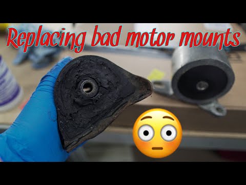 Replacing bad motor mounts on my 1994 Acura Integra | 4K