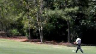 preview picture of video 'US Masters Crowd from Augusta Country Club'