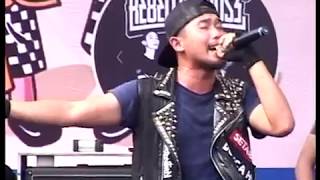 Download lagu REBELLION ROSE AT SMA 1 SEMIN KEREN #CARVINGHISTORY 3 mp3