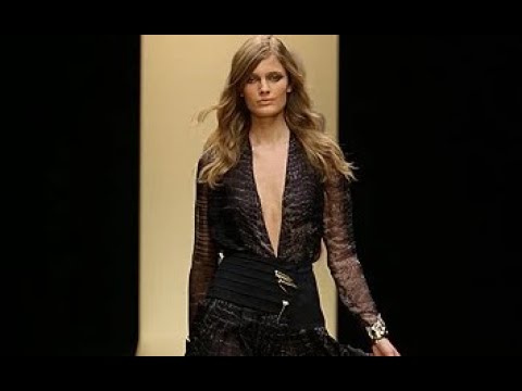 GUY LAROCHE Spring 2009 Paris - Fashion Channel