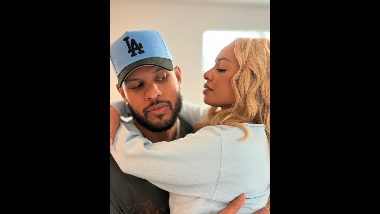 Rone tries to make it clear to Piarry that his support is JUST that and nothing more!