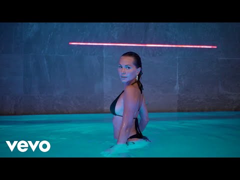 Polina Grace - Dime Que Hacer (Official Music Video)