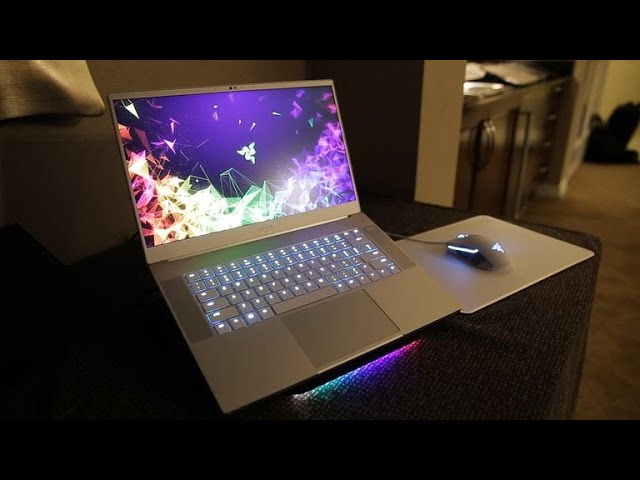 Vídeo relacionado con Razer Blade 15 Advanced Model - PC portátil para Juegos (Intel Core i78750H, 16 GB de RAM, 512 GB SSD, NVIDIA GeForce RTX 2080 MaxQ, Win 10), diseño francés, RZ09-03018F02-R3F1