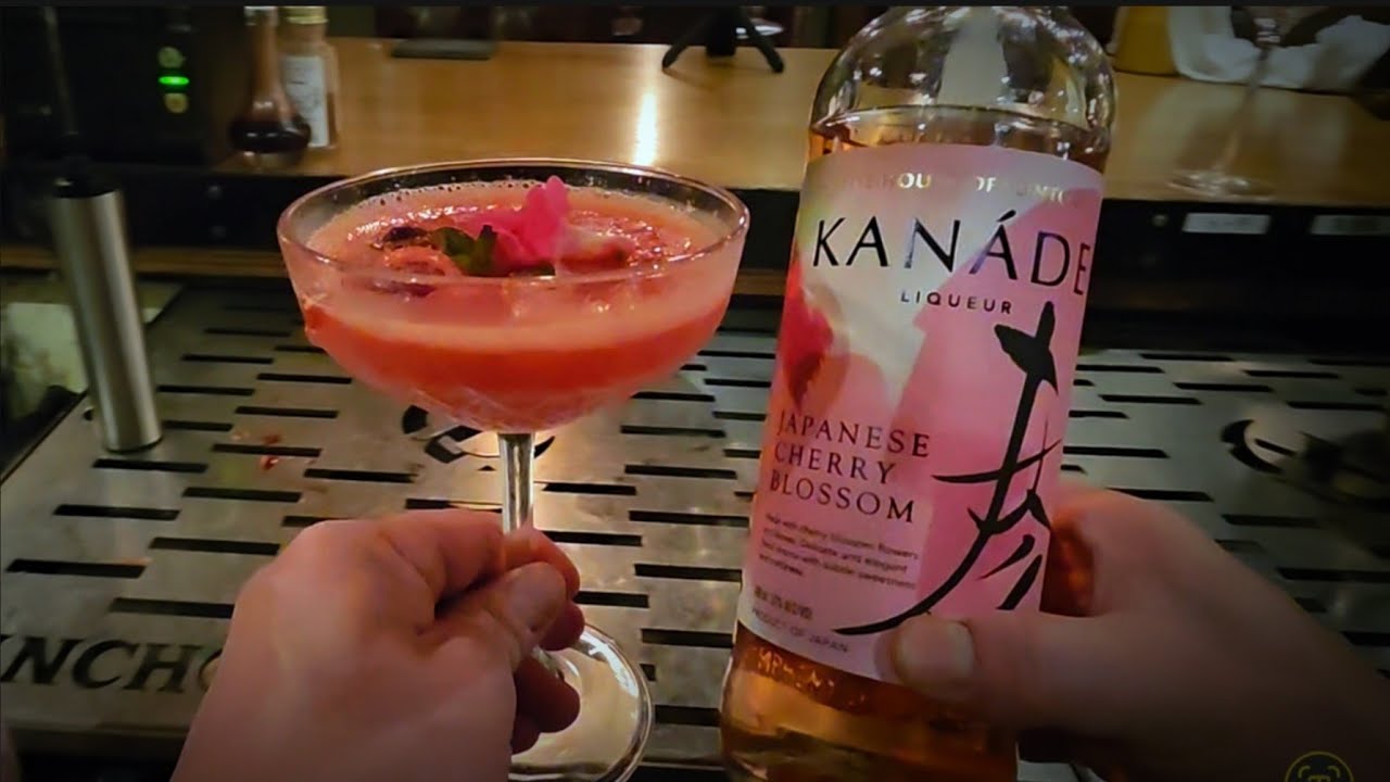 春カクテル作りたくて【奏】買ってみたけど...