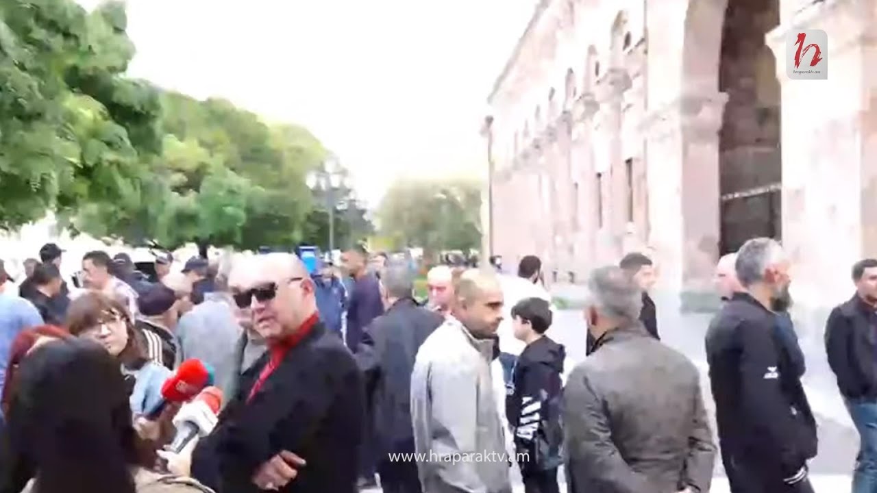 #Ուղիղ․ Բեռնատարների վարորդների բողոքի ակցիան կառավարության դիմաց