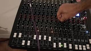 Video thumbnail for envio a monitores  en la mixer Harbinger L2404fx-USB by Audio para Aficionados