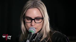 Aimee Mann - "Goose Snow Cone" (Live at WFUV)