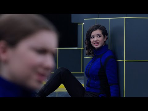 角色力量和特技特輯｜《皇室後裔的祕密社團》｜迪士尼 + 角色力量和特技特輯 (Character Powers and Stunts Featurette | Secret Society of Second-Born Royals | Disney+)