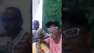 Download lagu vamos de Samba no Cantinho do Sorriso Show 🎼 mp3