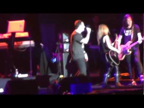 Avril Lavigne - Pumped Up Kicks (The Black Star Tour LIVE in Malaysia 2012)