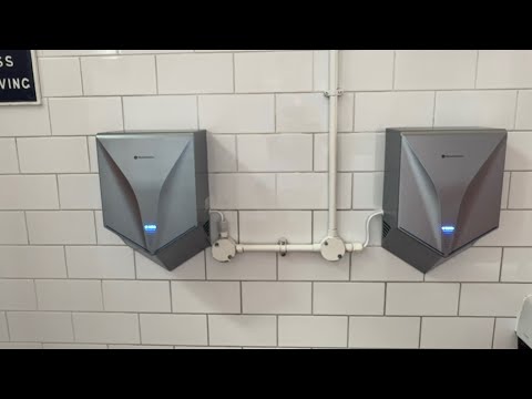 Blowmotion Knockoff Dyson Airblade Vs @ Kidderminster Station Severn Valley Railway