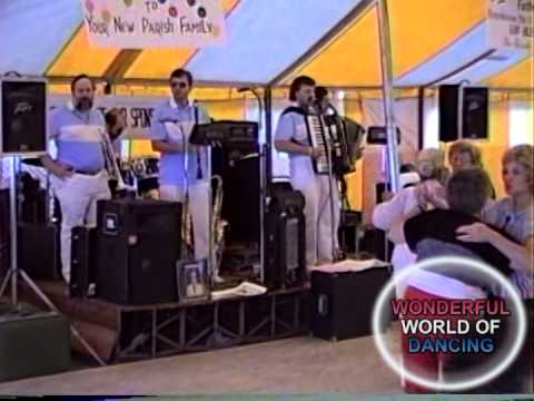 DUANE MALINOWSKI & HIS POLKA JAMBOREE AT ST, CYRIL FESTIVAL "POLISH GIRL FRIEND MEDLEY"