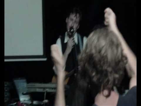 Thiaz Itch Live @ Noumatrouff (12/06/2010) 2/2