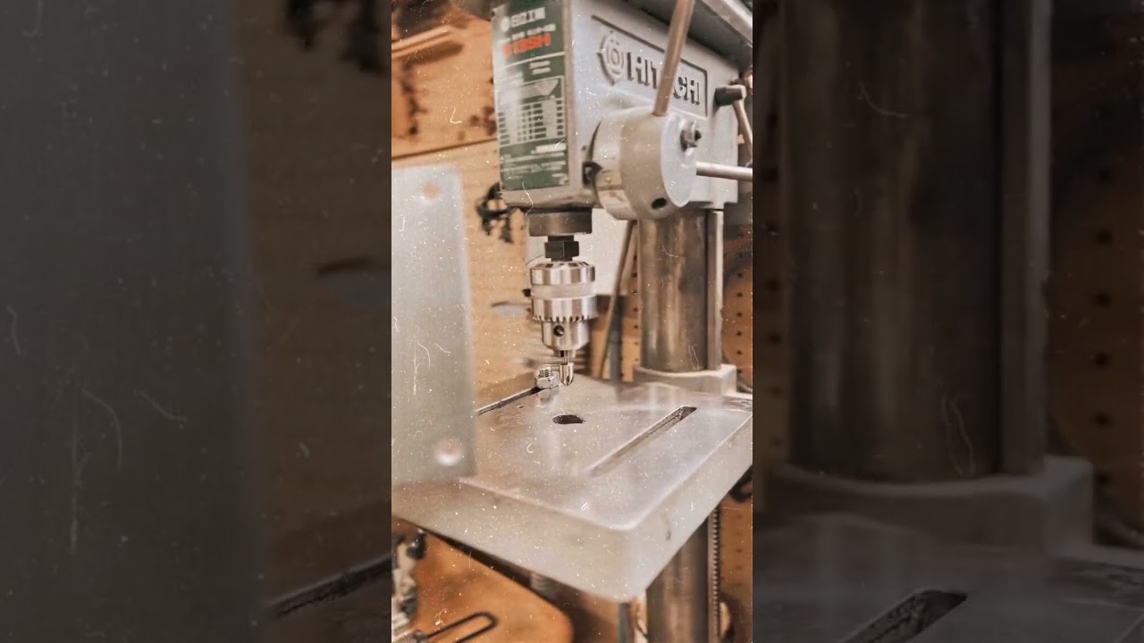 【DIY金属加工】鉄板で自作した換気口が空間の雰囲気を一変！