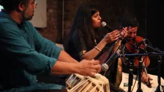 Falu Shah, Arun Ramamurthy, Sameer Gupta - Kajri (Traditional Indian Folk Song)