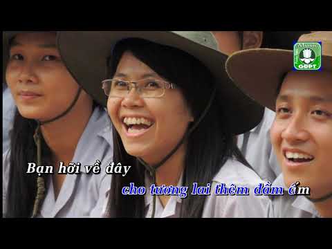 Thể hiện bởi Hiếu Ngọc
