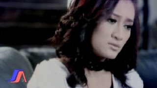 Download lagu Lola Kara - Dust of Love mp3