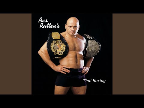 Bas Rutten's Thai Boxing (10 - 2 Minute Rounds)