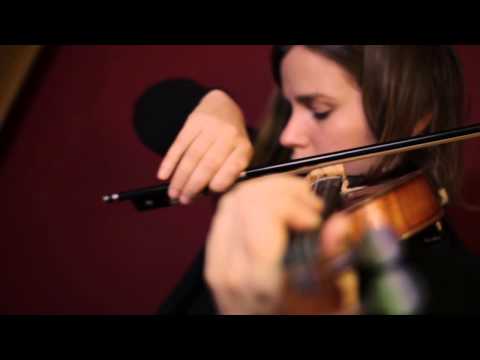 Claire Northey  / So close (live at Gullivers) 2014