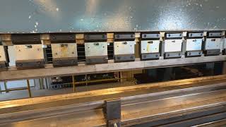 Stiskalnica za upogibanje pločevine Durma AD-S 60600 | Slika 4 - Machineryline