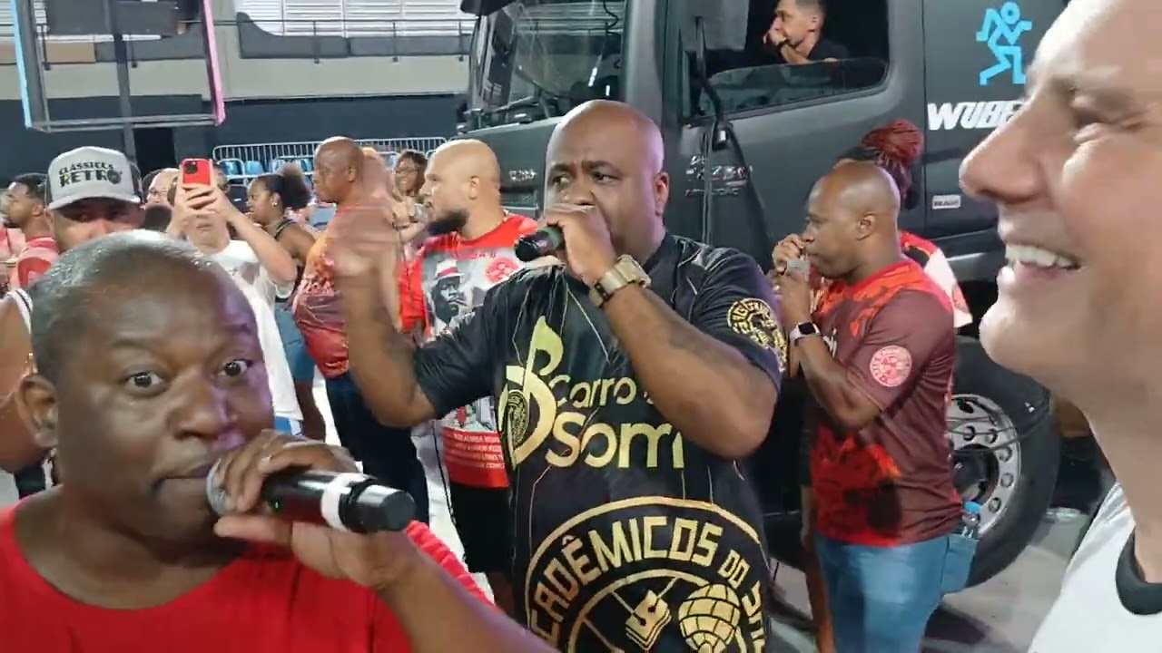 SALGUEIRO 2025 | ENSAIO DE BATERIA NO SETOR 11