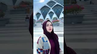 Download lagu CANTIK SEKALI #shorts #story #storywa #beautiful #storyharian #masjidaljabbar mp3