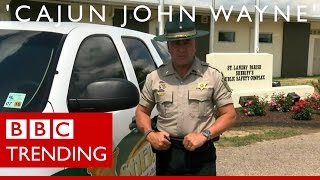 The cop calling out criminals on YouTube - BBC Trending