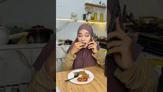 Download lagu Is it true that only women like seblak? But why is it normal to love it? #shortvideo #minivlog mp3