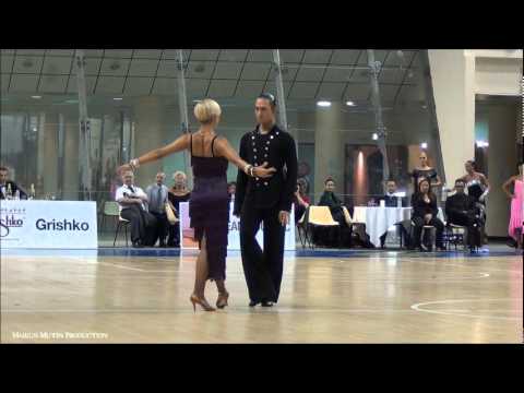 Paris Dance Open 2012 - IO LAT - solo Rumba - Marts Smolko & Viktoria Puhovika