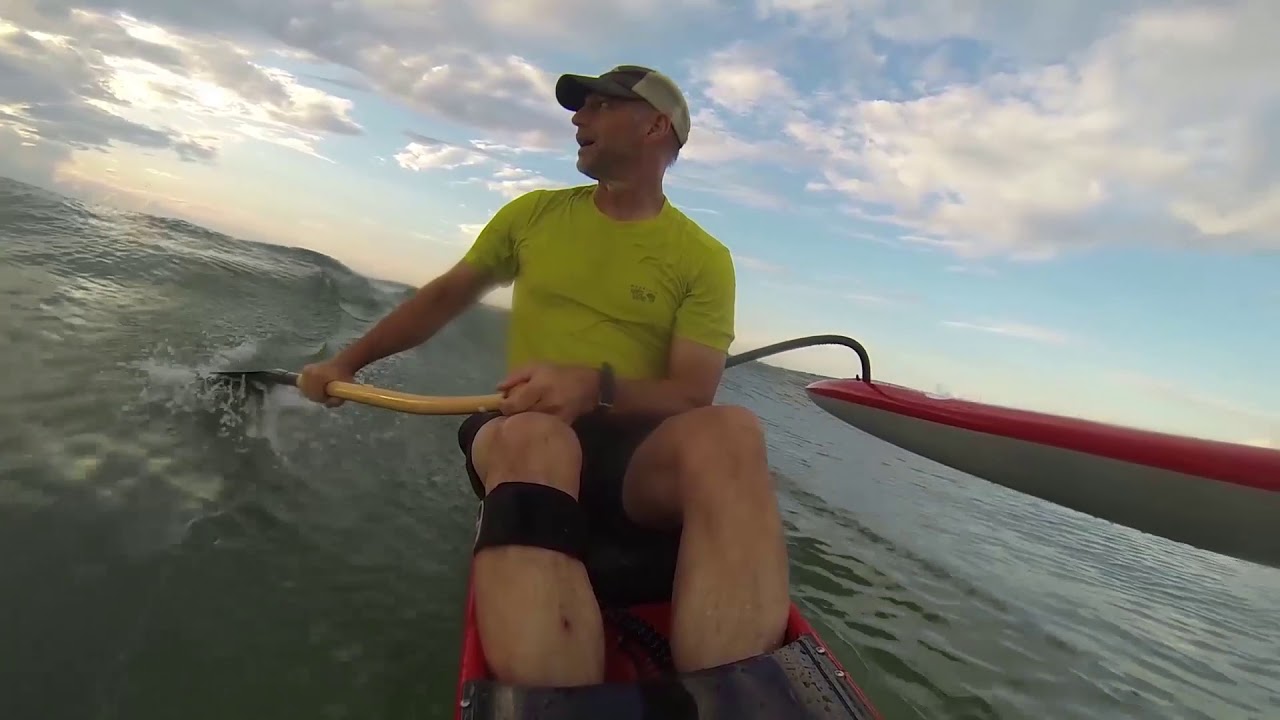 Quick Paddle Tip: What to do when your coiled leash comes uncoiled