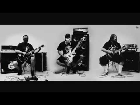 THELL BARRIO -  Mi verdadera familia - |guitar & bass playthrough|
