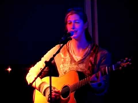 Katie Marie - Luka (Suzanne Vega Cover) Elli Erl am Cajon