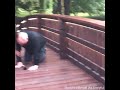 Man looses wedding ring during proposal on a bridge