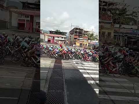 1ra etapa de la vuelta a Venezuela 2026 en la av Bolívar de Valera estado Trujillo
