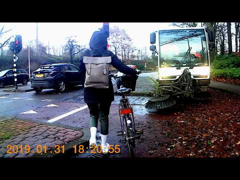 Biking to the ITC Faculty Enschede // Pedaleando a la Universidad en Holanda