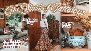 FALLIDAYS is HERE: reclaiming my sunporch for fall, decor & fashion finds + baking for a crowd