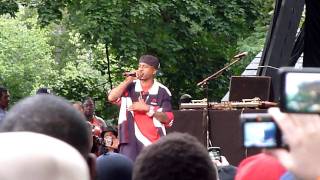 Rakim - Eric B Is President (720p HD) Live in Central Park in NYC 8/21/2011