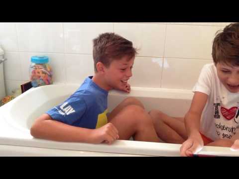 ICE BATH CHALLENGE #1!!! (With questions!)