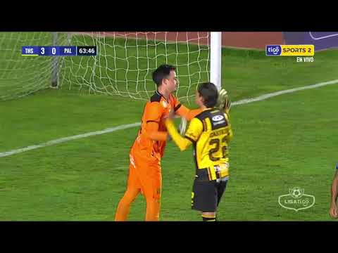 🏆64’ Fernando Luna falló desde el punto penal, su remate salió desviado y desperdició la oportunidad