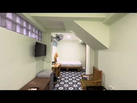 Vietnam Budget Hotel Room Tour | Spring House Hotel - Saigon | Ho Chi Minh City Travel