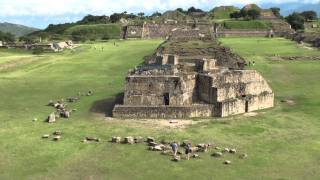 preview picture of video 'Mexico, Monte Alban - City ruins'