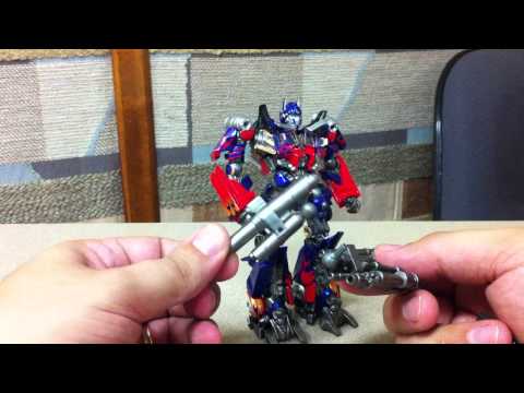 Revoltech DOTM OPTIMUS PRIME